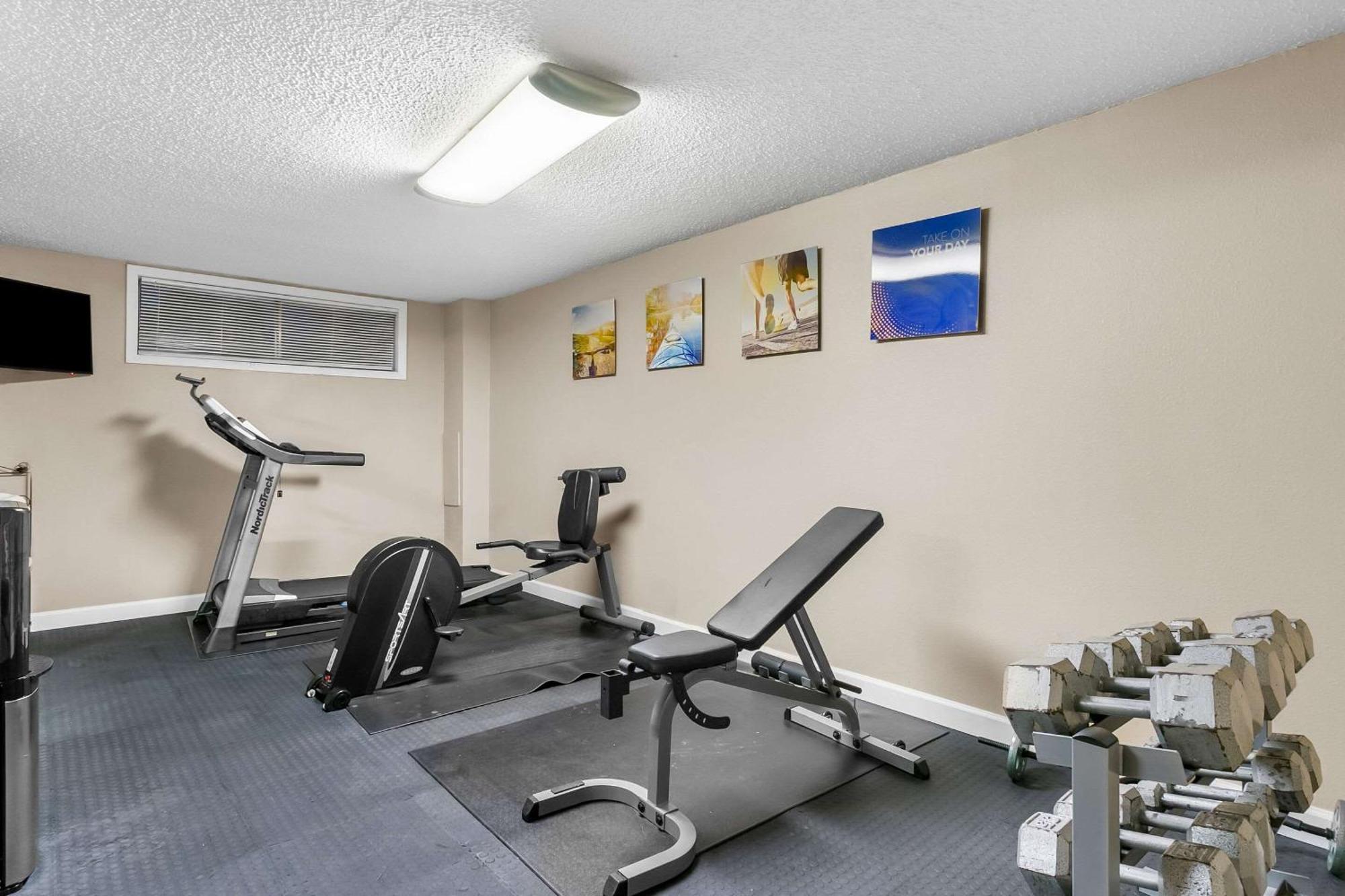 Comfort Inn Red Horse Фредерик Экстерьер фото