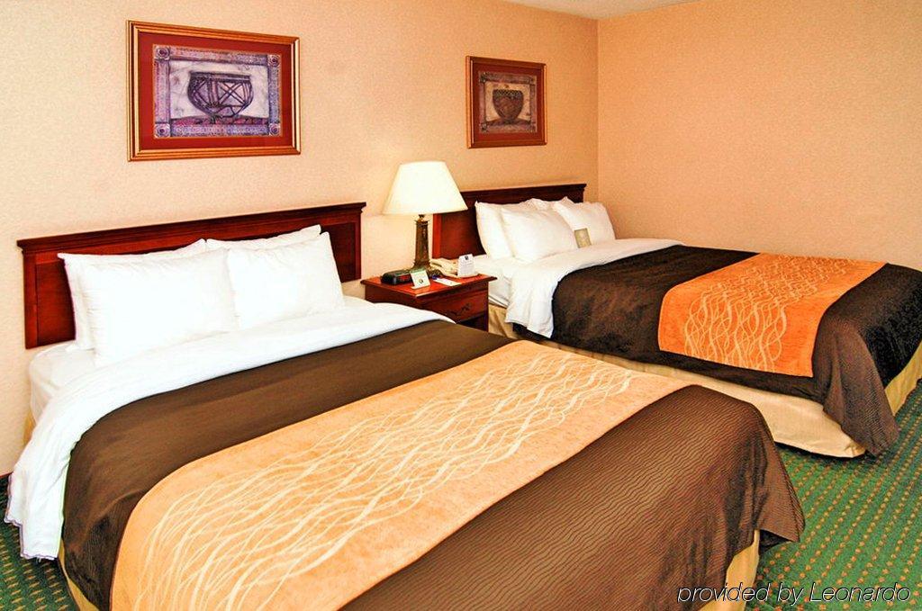 Comfort Inn Red Horse Фредерик Экстерьер фото